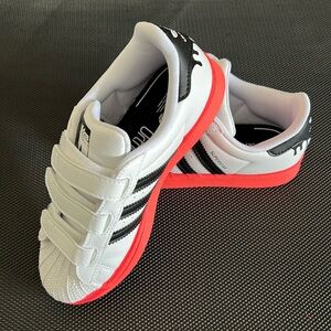 Adidas Superstar size 1